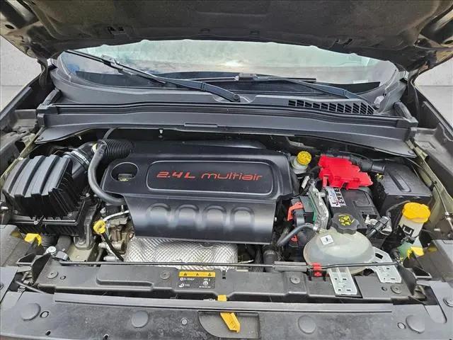 2020 Jeep Renegade Altitude FWD