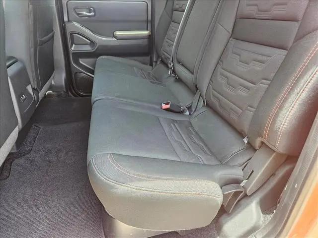 2025 Nissan Frontier Crew Cab PRO-X 4x2