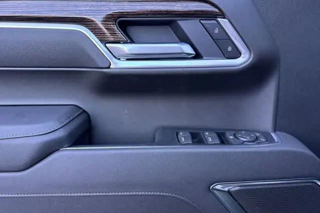 2026 GMC Sierra 1500 Double Cab, Standard Bed, Elevation, 4WD