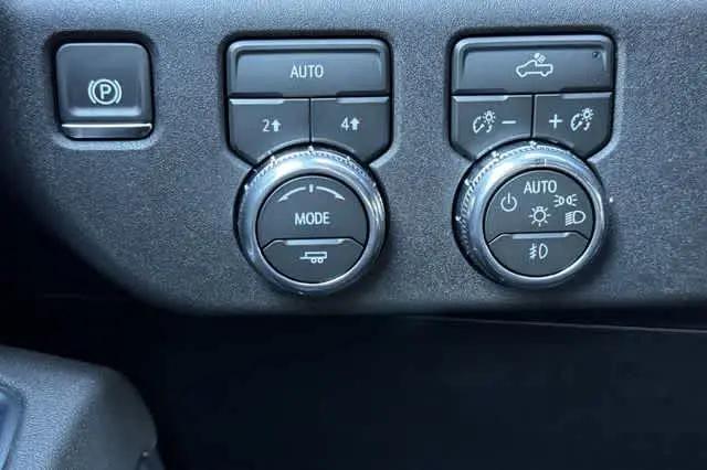2026 GMC Sierra 1500 Double Cab, Standard Bed, Elevation, 4WD