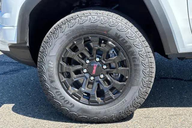 2026 GMC Canyon Elevation, RWD