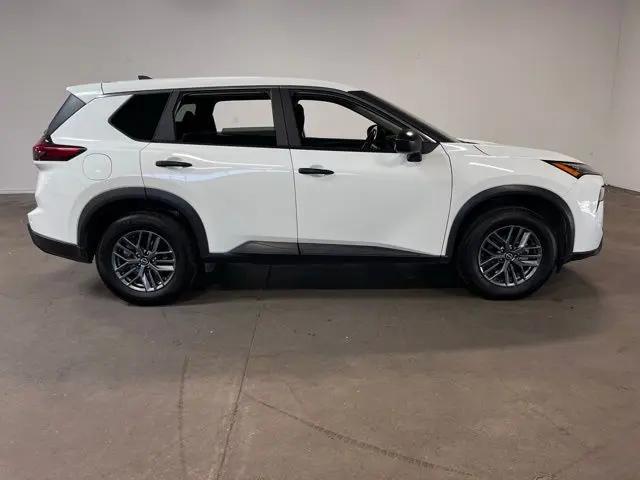 2024 Nissan Rogue S FWD