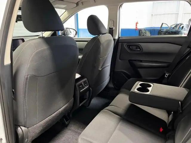 2024 Nissan Rogue S FWD
