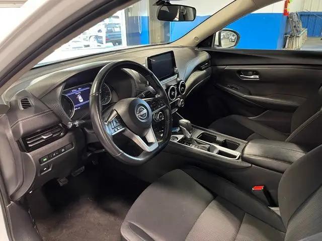 2024 Nissan Sentra SV Xtronic CVT