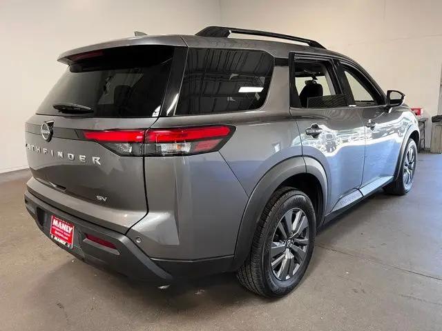 2024 Nissan Pathfinder SV FWD