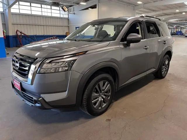 2024 Nissan Pathfinder SV FWD