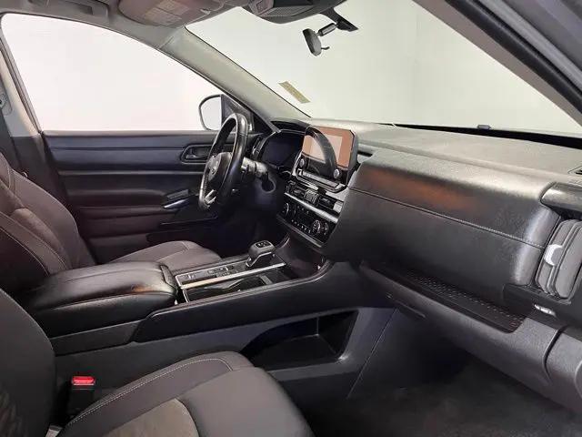 2024 Nissan Pathfinder SV FWD