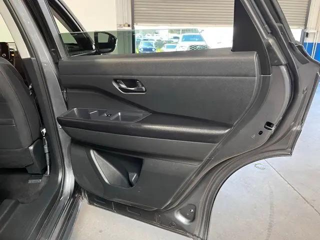 2024 Nissan Pathfinder SV FWD