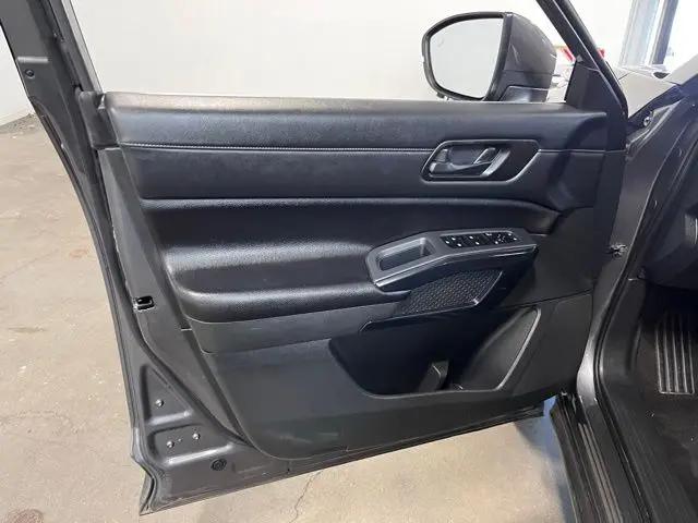 2024 Nissan Pathfinder SV FWD