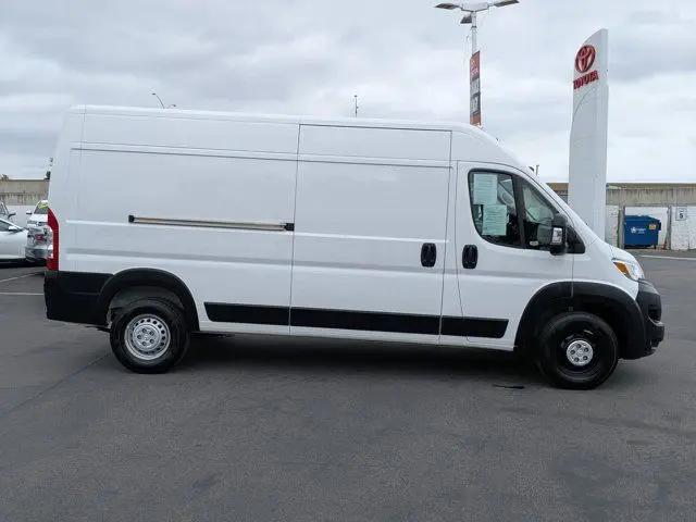 2025 Ram ProMaster 2500 Cargo Van Tradesman High Roof 159" WB w/Pass Seat
