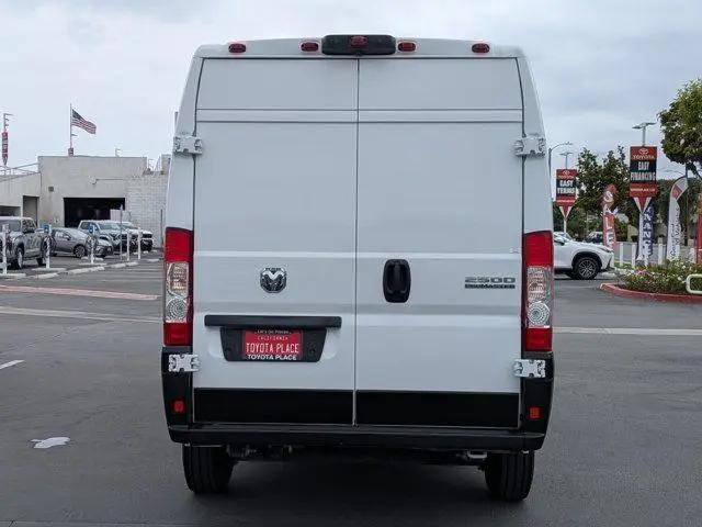 2025 Ram ProMaster 2500 Cargo Van Tradesman High Roof 159" WB w/Pass Seat
