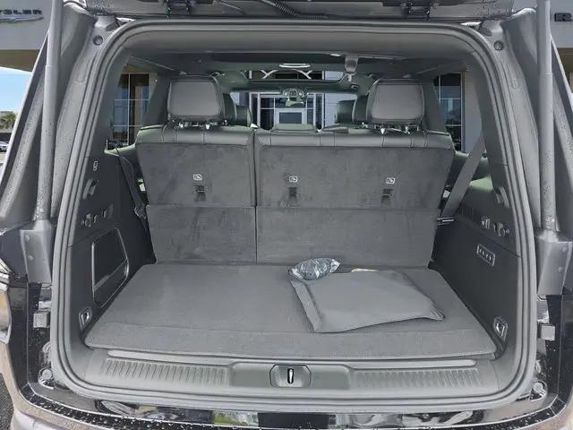 2026 Jeep Grand Wagoneer Limited Altitude 4x4