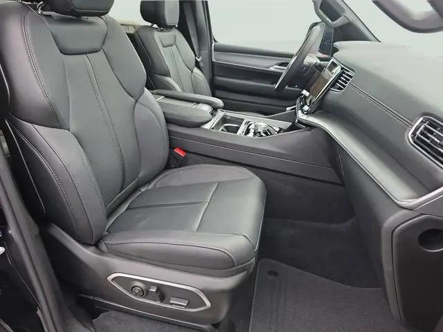 2026 Jeep Grand Wagoneer Limited Altitude 4x4
