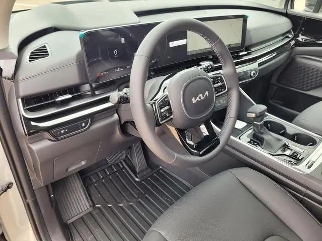 2026 Kia Carnival MPV SX Prestige