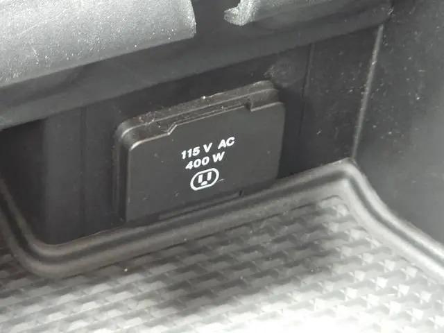 2021 Jeep Ram 2500 Laramie Crew Cab 4x4 6'4" Box