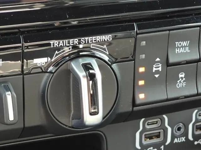 2023 Ram 1500 Laramie Crew Cab 4x4 6'4" Box