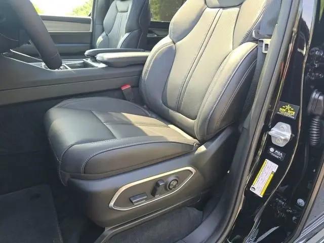 2026 Jeep Grand Wagoneer Limited Reserve 4x4