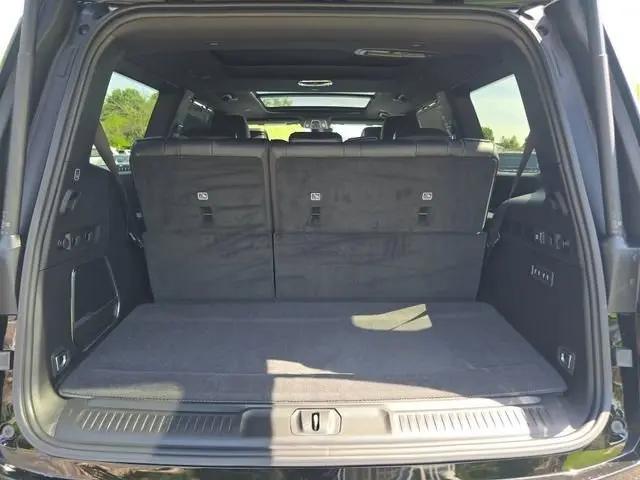 2026 Jeep Grand Wagoneer Limited Reserve 4x4