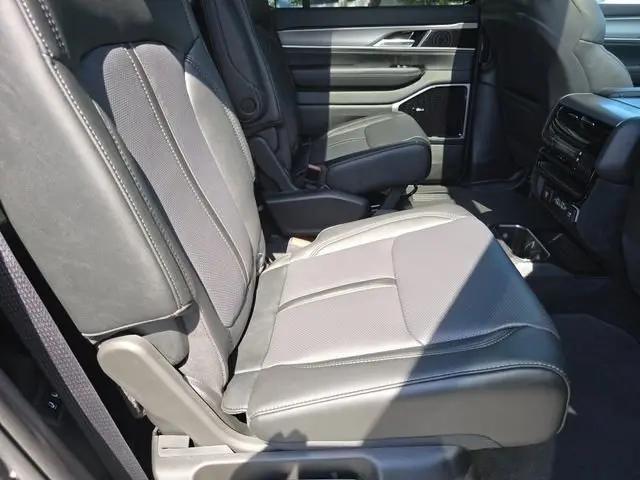 2026 Jeep Grand Wagoneer Limited Reserve 4x4