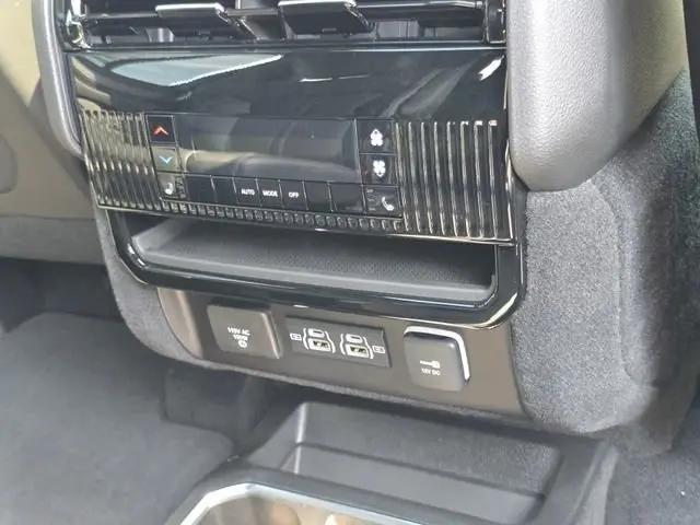 2026 Jeep Grand Wagoneer Limited Reserve 4x4