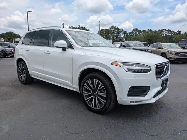 2021 Volvo XC90 T6 Momentum 7 Passenger
