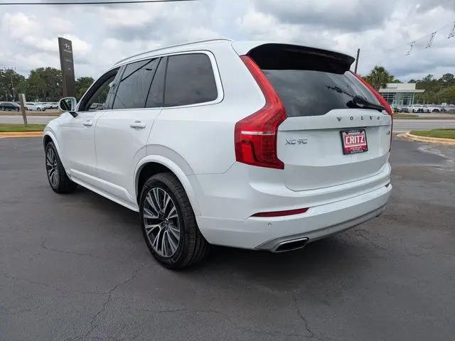 2021 Volvo XC90 T6 Momentum 7 Passenger