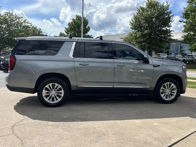 2023 GMC Yukon XL 4WD SLT