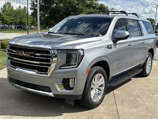 2023 GMC Yukon XL 4WD SLT