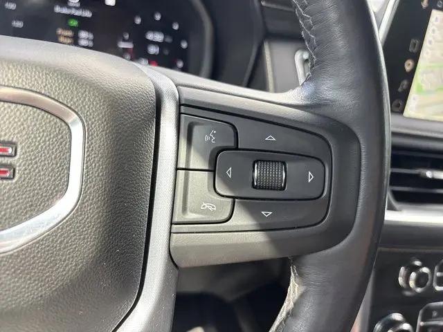 2023 GMC Yukon XL 4WD SLT