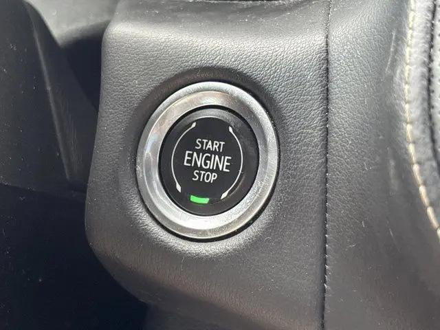 2023 GMC Yukon XL 4WD SLT