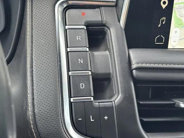 2023 GMC Yukon XL 4WD SLT