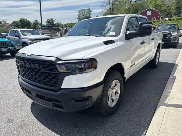 2025 Ram 1500 Tradesman Crew Cab 4x4 5'7" Box