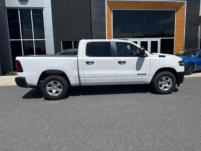 2025 Ram 1500 Tradesman Crew Cab 4x4 5'7" Box