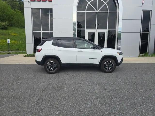 2024 Jeep Compass Trailhawk 4x4