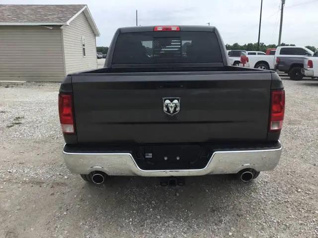 2018 Ram 1500 Big Horn Crew Cab 4x4 5'7" Box