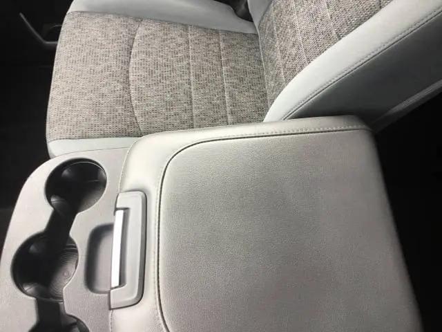 2018 Ram 1500 Big Horn Crew Cab 4x4 5'7" Box