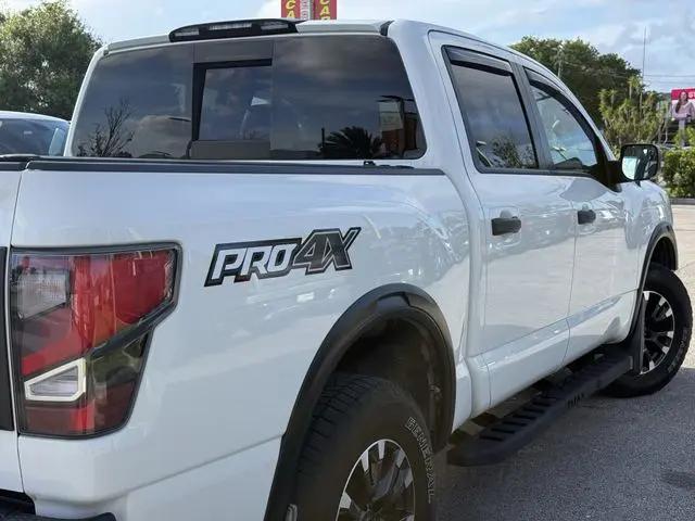 2021 Nissan Titan Crew Cab PRO-4X 4x4