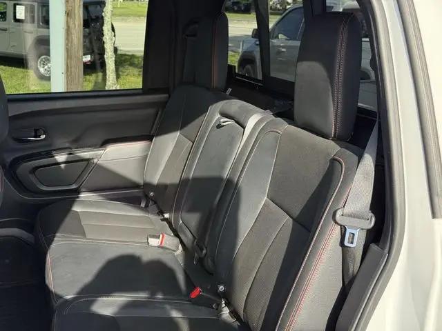 2021 Nissan Titan Crew Cab PRO-4X 4x4