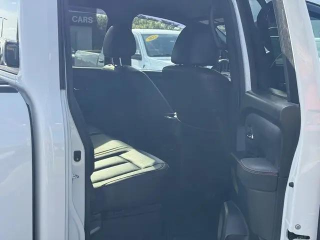 2021 Nissan Titan Crew Cab PRO-4X 4x4