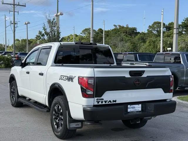 2021 Nissan Titan Crew Cab PRO-4X 4x4