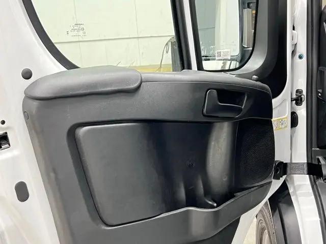 2025 Ram ProMaster 2500 Cargo Van Tradesman High Roof 136" WB w/Pass Seat