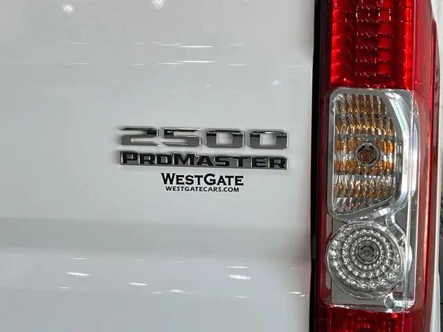 2025 Ram ProMaster 2500 Cargo Van Tradesman High Roof 136" WB w/Pass Seat