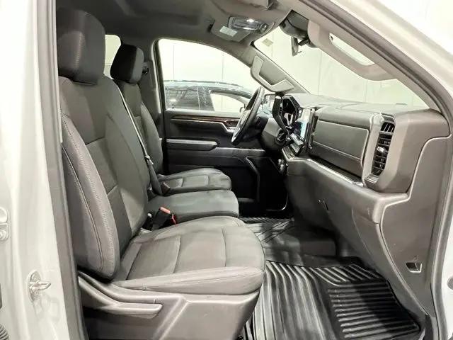 2025 Ram ProMaster 2500 Cargo Van Tradesman High Roof 136" WB w/Pass Seat