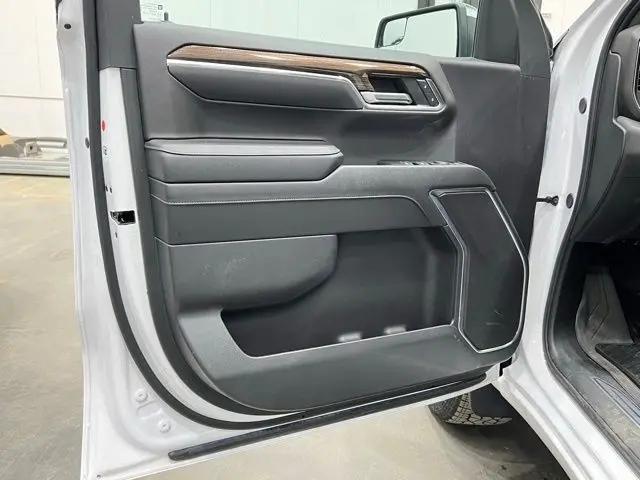 2025 Ram ProMaster 2500 Cargo Van Tradesman High Roof 136" WB w/Pass Seat