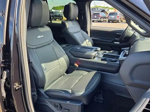 2026 Ford Expedition Max Platinum MAX