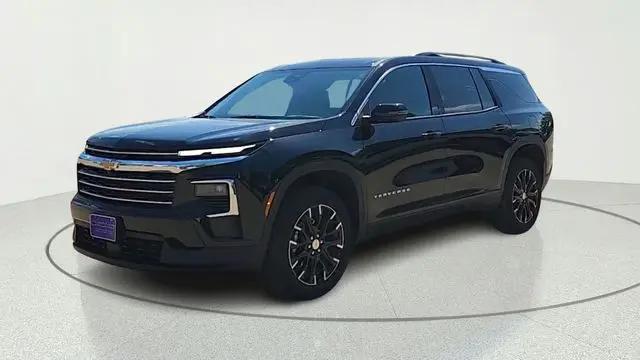 2026 Chevrolet Traverse FWD LT