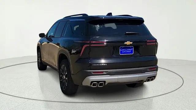 2026 Chevrolet Traverse FWD LT