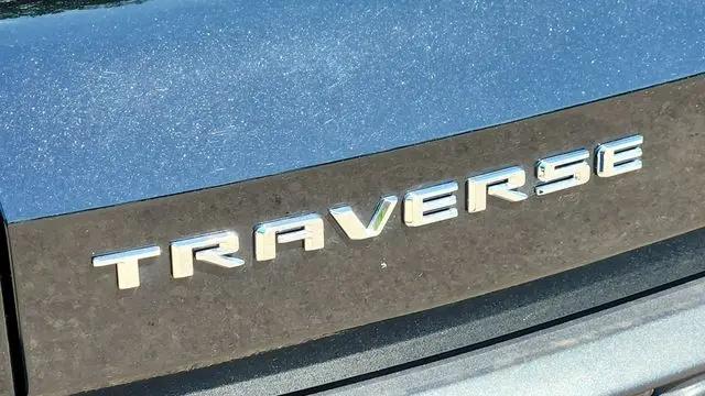 2026 Chevrolet Traverse FWD LT