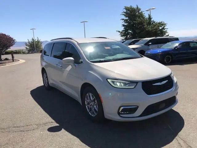 2021 Chrysler Pacifica Touring