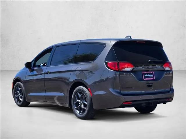 2020 Chrysler Pacifica Touring